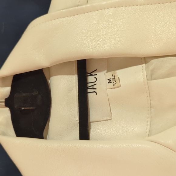 Jacket - Picture 2 of 5